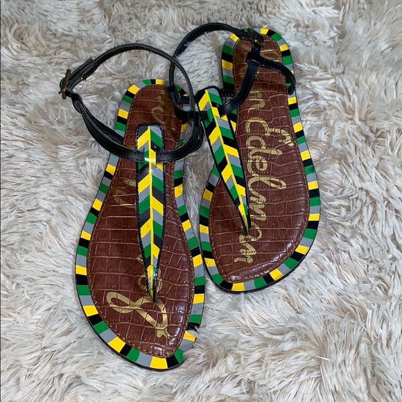 NWOB SAM EDELMAN Gigi 5 Black Painted Geo Sandals - Picture 2 of 5